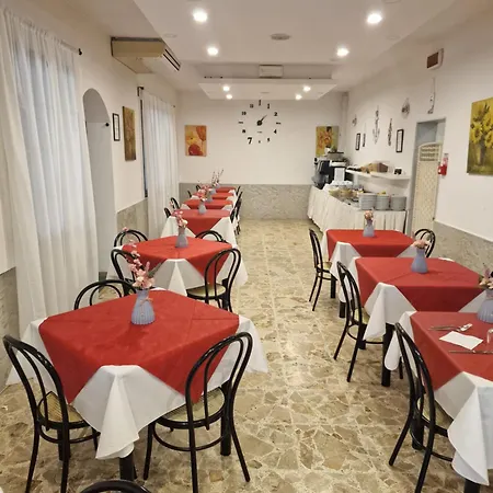 Annamare Hotell Rimini