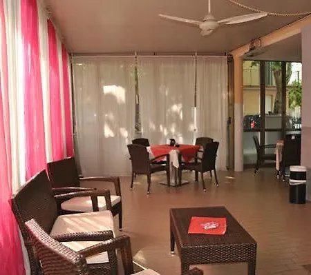 安娜玛尔酒店 3*