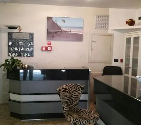 Annamare Hotell 3*